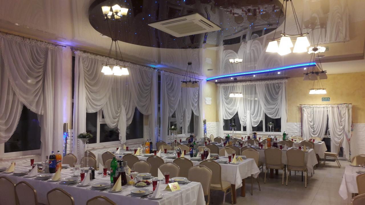 Restauracja "As"- Noclegi Turek Exterior photo